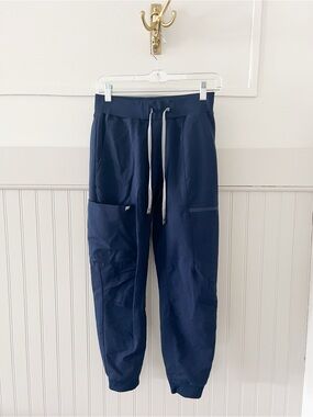 Fabletics Navy Drawstring Cargo Joggers